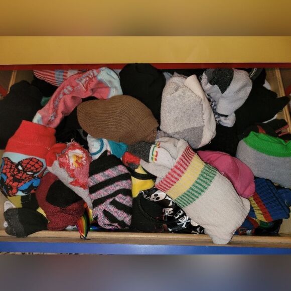 Used (3)pairs🧦 Randomized - Picture 5 of 5